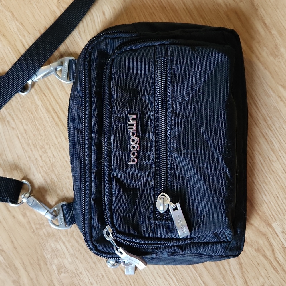Baggallini Triple Zip Small Crossbody